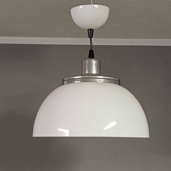 Vintage White Pendant Lamp / Meblo Guzzini Faro / Space Age / Ceiling Lamp / Italian Design / Mid Century Ceiling Light / Retro lighting