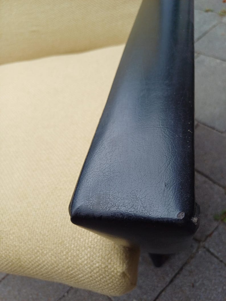 Vintage Sessel / Polsterstuhl / Beige-Schwarzer Polstersessel / Fake Leder Handauflagen Bild 4