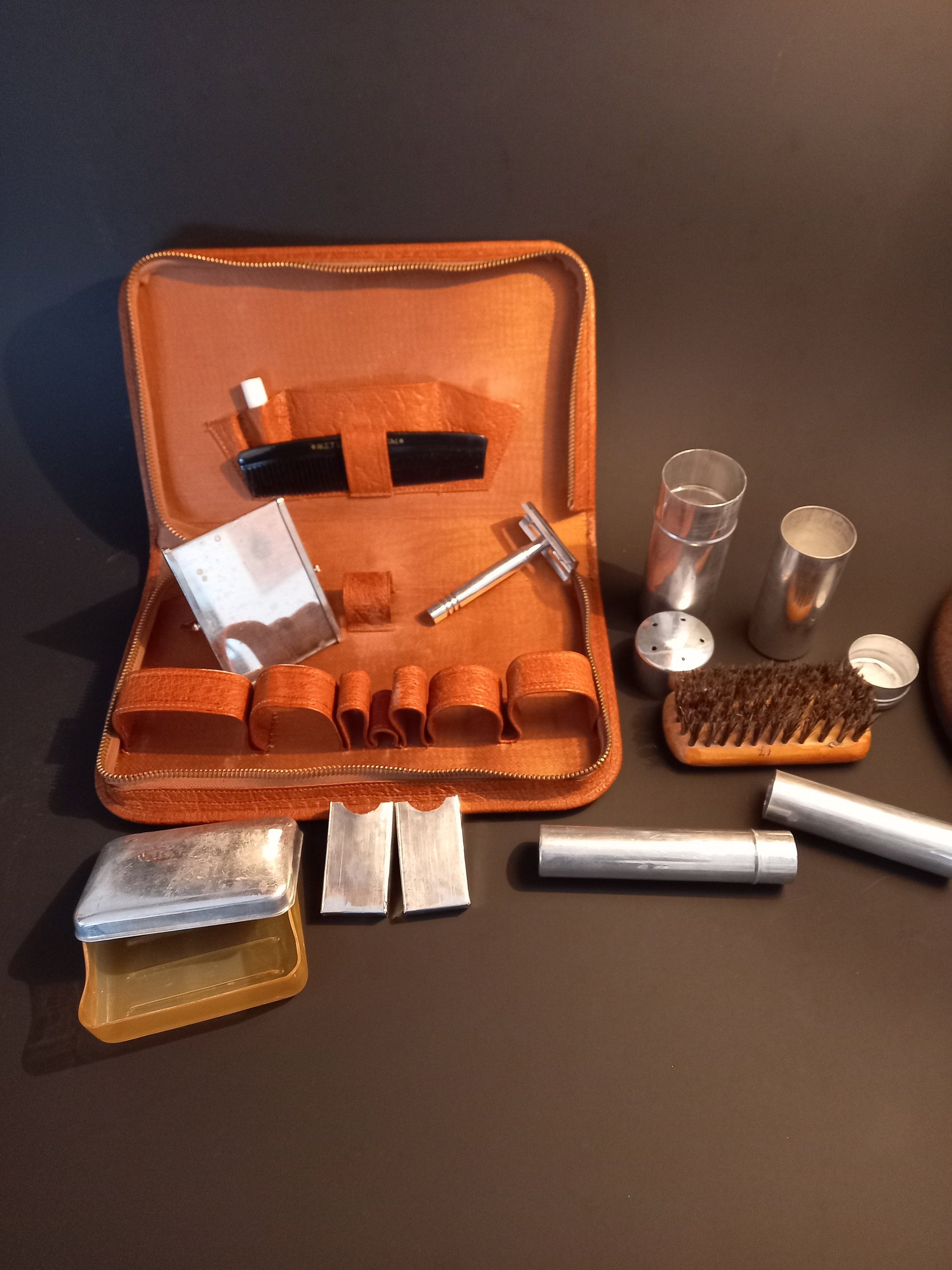 Vintage Bag For Personal Hygiene / 1960's Gentleman Personal Hygiene Set / Shaving Kit / Leather Case / Original Contents / Yugoslavia