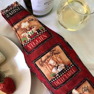 Chef&#39;s Bistro quilted wine bottle tote bag | mailable gift | handmade wine gift bag | housewarming | New Year | Christmas host gift