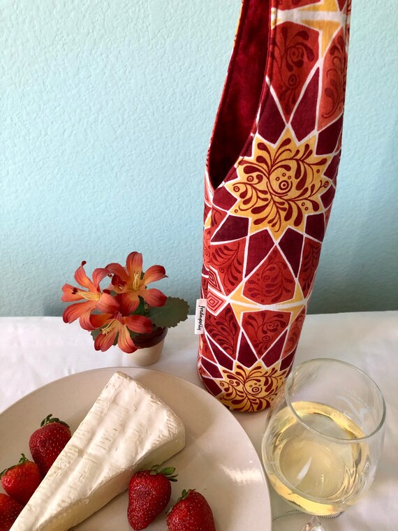 Quilted wine tote sale