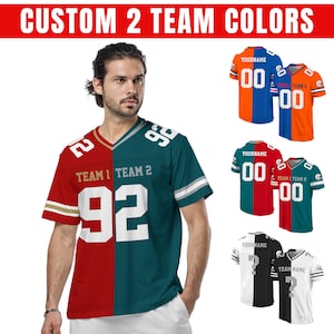 Può includere: Una maglia sportiva personalizzata bicolore con il testo CUSTOM 2 TEAM COLORS in alto. La maglia presenta un lato sinistro rosso e uno destro verde acqua, con il numero 92 in bianco sul davanti e la scritta TEAM 1 TEAM 2 sopra il numero.