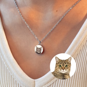 Custom Pet Fur Necklace, Pet Portrait Necklace, Engraved Portrait from Photo, Pet Keepsake Necklace, Dog Cat Remembrance, Pet Memorial Gift