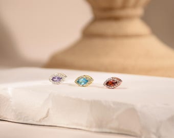 Pendientes delicados con piedra de nacimiento, pendientes pequeños con hoja de piedra de nacimiento, pendientes personalizados para mamá, pendientes diarios, regalo para la abuela, regalo de cumpleaños para mamá