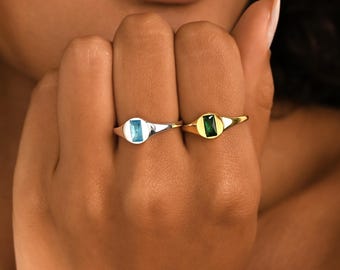 Dainty Birthstone Signet Ring, Custom Pinky Ring, Stackable Birthstone Ring, Personalized Birthstone Jewelry, Christmas Gift for Her
