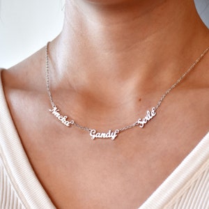 Collar con varios nombres, collar familiar personalizado, collar con dos o tres nombres, collar de la amistad, regalo de cumpleaños, regalo del Día de la Madre para ella