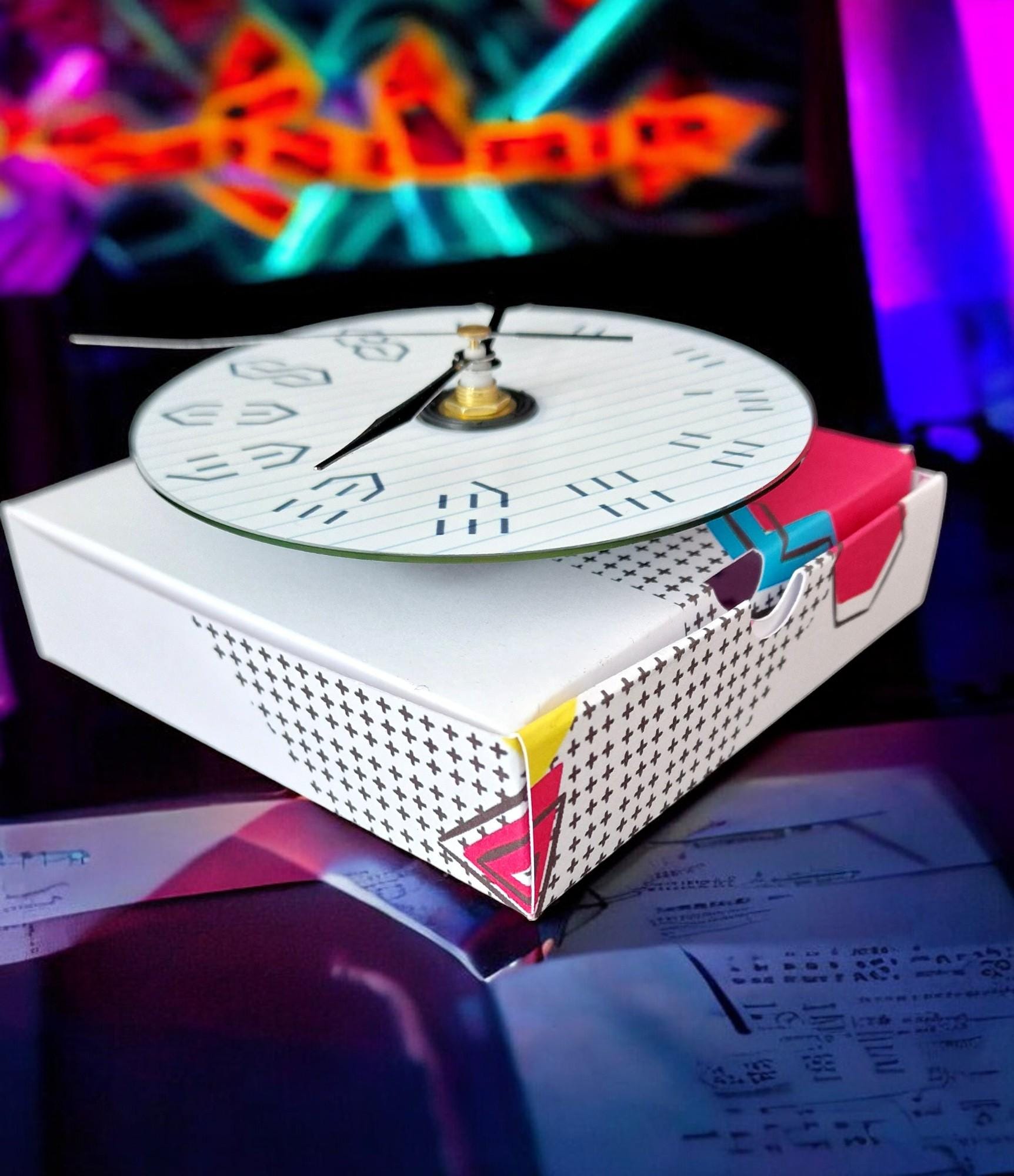 CD Wall Clock, Graffiti S Design, 90s Style, Gift Boxed - Etsy
