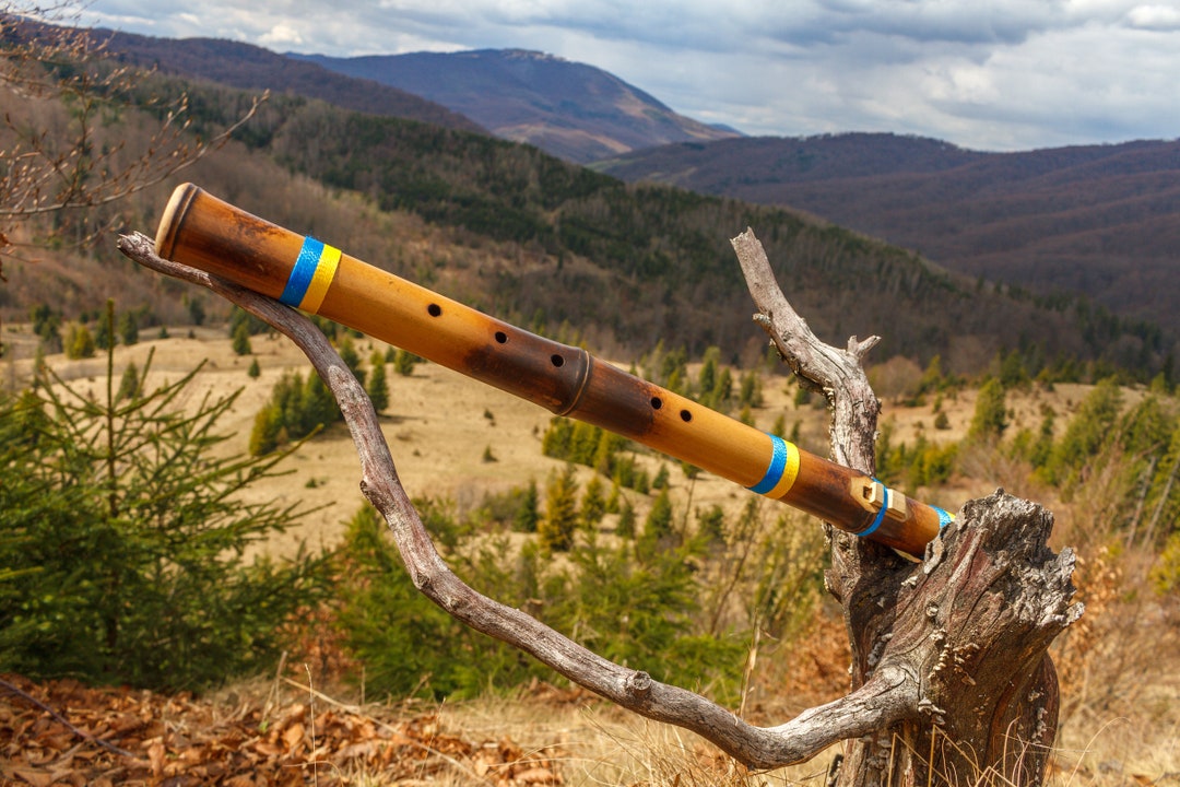Native American Flute - Key Of F - Handmade From Aromatic Cedar - Professional Concert Quality With Awesome Sound