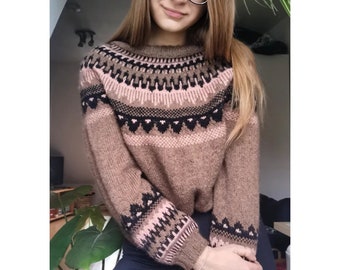 PATTERN | Dibiasky Sweater