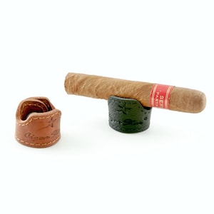 Full Grain Leather Cigar Rest Stand Cigar Star