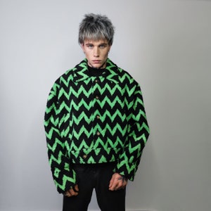 Striped fleece jacket zigzag catwalk bomber geometric fluffy varsity contrast pattern aviator hard fleece grunge coat in black & green image 1