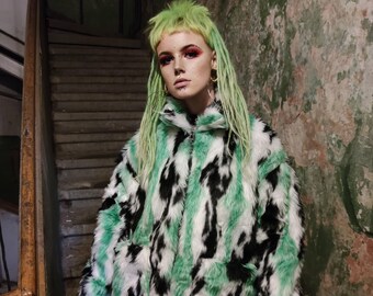 Tiger print faux fur jacket tie-dye fluffy bomber festival varsity raised neck fleece coat high fashion zebra stripe coat in green white