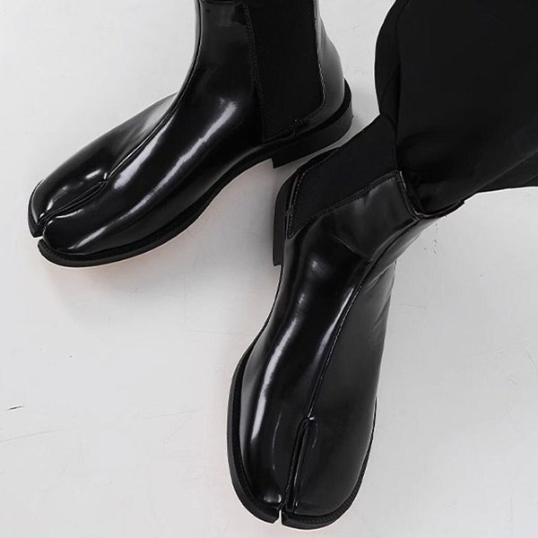 Split orteil bottines haute couture unisexe Tabi chaussures edgy faux cuir grunge passerelle chaussures fashion week bottes chaussures japonaises en noir