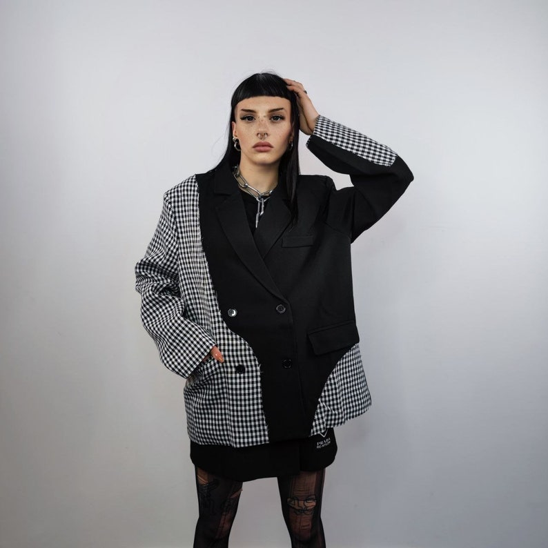 Check print blazer houndstooth jacket reworked catwalk coat high fashion plaid bomber contrast stitching gingham blazer in black and white