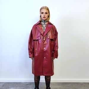 Mid length faux leather coat PU utility trench jacket gorpcore raver varsity going out rubbery high fashion puffer in burgundy red