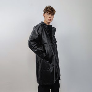 Mid length faux leather coat PU utility trench jacket gorpcore raver varsity going out rubbery high fashion puffer in black