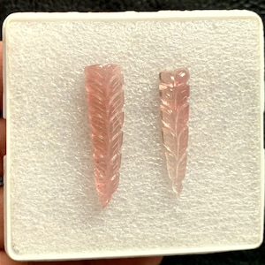 Tourmaline 100 % Natural Pink Tourmaline Leaf Carving Lot, 2 Pieces 18.00 Caret Size 29 mm To 33 mm For Making Jewellery Pendant & Ring Size