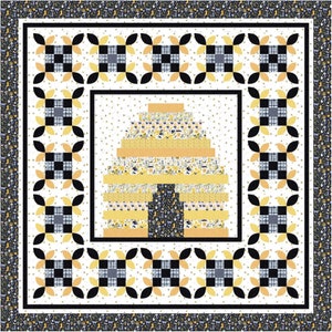 Peut inclure: Une courtepointe faite à la main avec un motif sur le thème des abeilles. La courtepointe présente un motif central de ruche dans des tons de jaune et de noir, entouré d'un fond blanc parsemé de minuscules fleurs. La bordure comprend un motif répété de formes noires et jaunes.