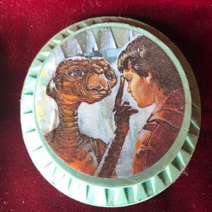 E.T. & Elliott Decal Soap by Avon 1983 Universal Studios 1982