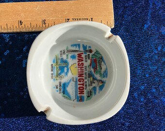 ヴィンテージ陶器製お土産灰皿 ワシントン州 - Etsy 日本