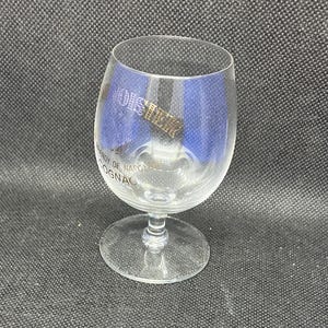 Copo de shot do tamanho de um copo de conhaque Courvoisier The Brandy of Napoleon Cognac
