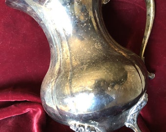 Sheridan Taunton Silversmiths Footed Silver Water Pitcher with Ice Lip
