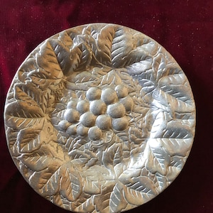 Aluminum Serving Plate with Fruit Grapes