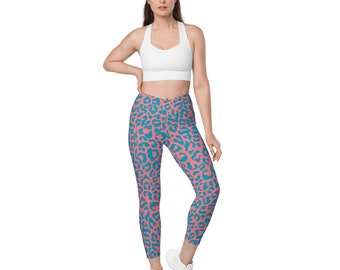 Leggings Jaguar Crossover azules y rosas con bolsillos - Ropa deportiva con Leopard Animal Print, perfecta para llevar en el deporte o en la calle.
