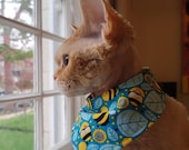Spring Cat Bandana, Reversible Blue Floral with Bees, Daisies, I Love Buzz Buzzes