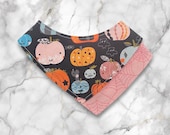 Halloween Cat Bandana – Meow O'Lantern Patch, No-Collar Pet Accessory for Cats & Small Dogs