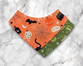 Halloween Cat Bandana – Potions Meowster, No-Collar Pet Accessory for Cats & Small Dogs