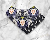 Halloween Cat Bandana – Bat on the Wall, No-Collar Pet Accessory for Cats & Small Dogs