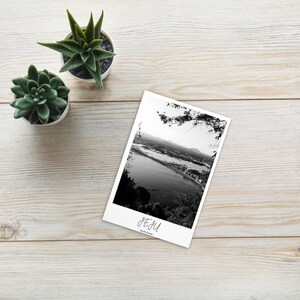 Carte postale Corée du Sud. Postcard, South Korea, Jeju Black & White #1.