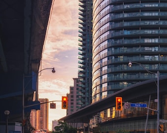 Toronto / Streets of Toronto / Onramp to the Gardiner from York Street