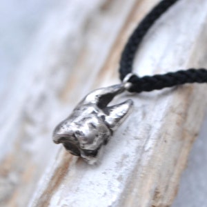 Sterling silver tooth pendant, Dangling human tooth, Handmade molars necklace, Oddities curiosities, Goth creepy jewellery, dark aesthetic
