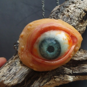 Creepy eyeball necklace, Eye pendant, Quirky gift, Odd jewellery, Realistic eye, Gothic Third eye, Weird stuff, Statement jewelry, Bizarre