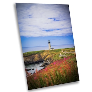 Yaquina Head Lighthouse, Oregon Lighthouse Print, Oregon Coast Art, Lighthouse Wall Decor, Oregon Gifts, Oregon Art, Newport Oregon Wallart