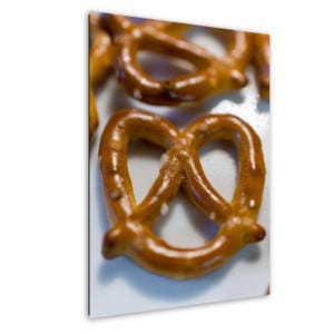 Pretzel Food Print, Mid Century Modern, Pretzel Art Decor, Pretzel Print, German Food Art, Kitchen Decor, Modern Food Print, snack Art