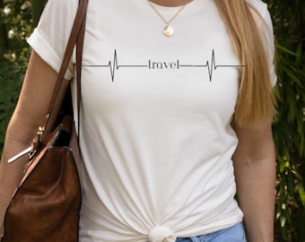 Resetröja - Resetröja - Presenter till henne - Jag älskar att resa - Resehjärtslag - Unisex jerseytröja med kort ärm