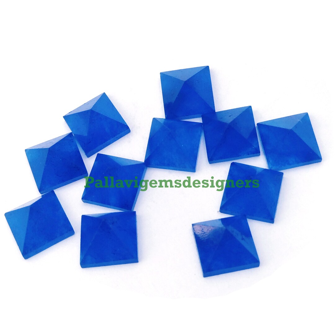 Natural Blue Sapphire Quartz Pyramid Gemstone, Loose Healing Chakra ...