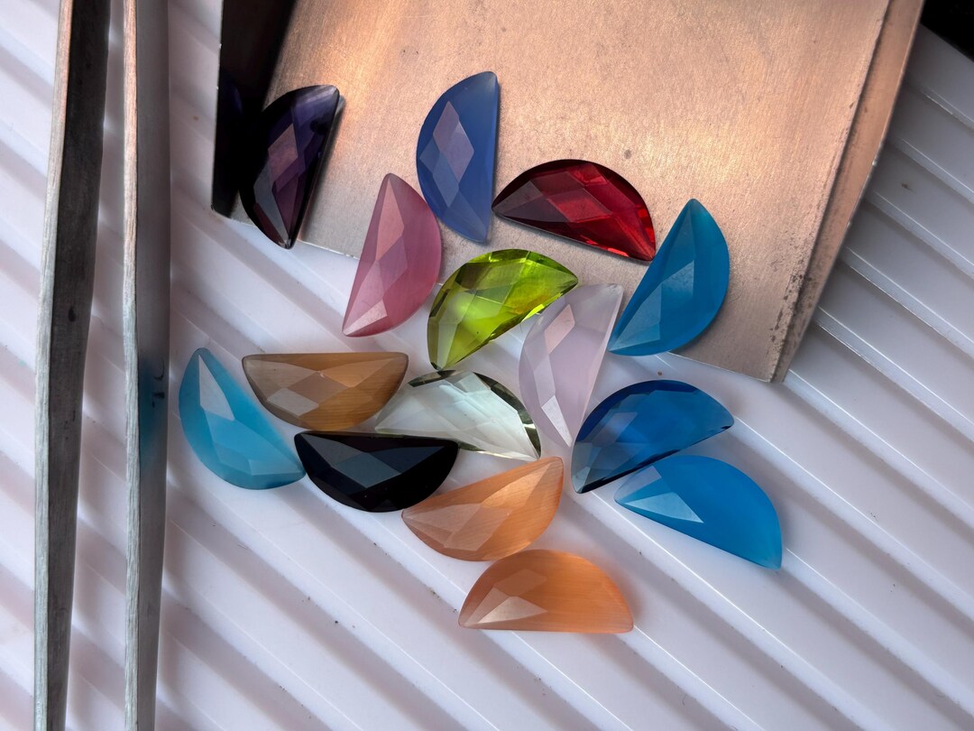 Multi Color Quartz D Shape Multi Color Selenite Loose Calibrated ...