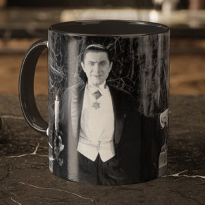 Bela Lugosi as Count Dracula in the 1931 film Dracula - Iconic Horror Film Print - USA