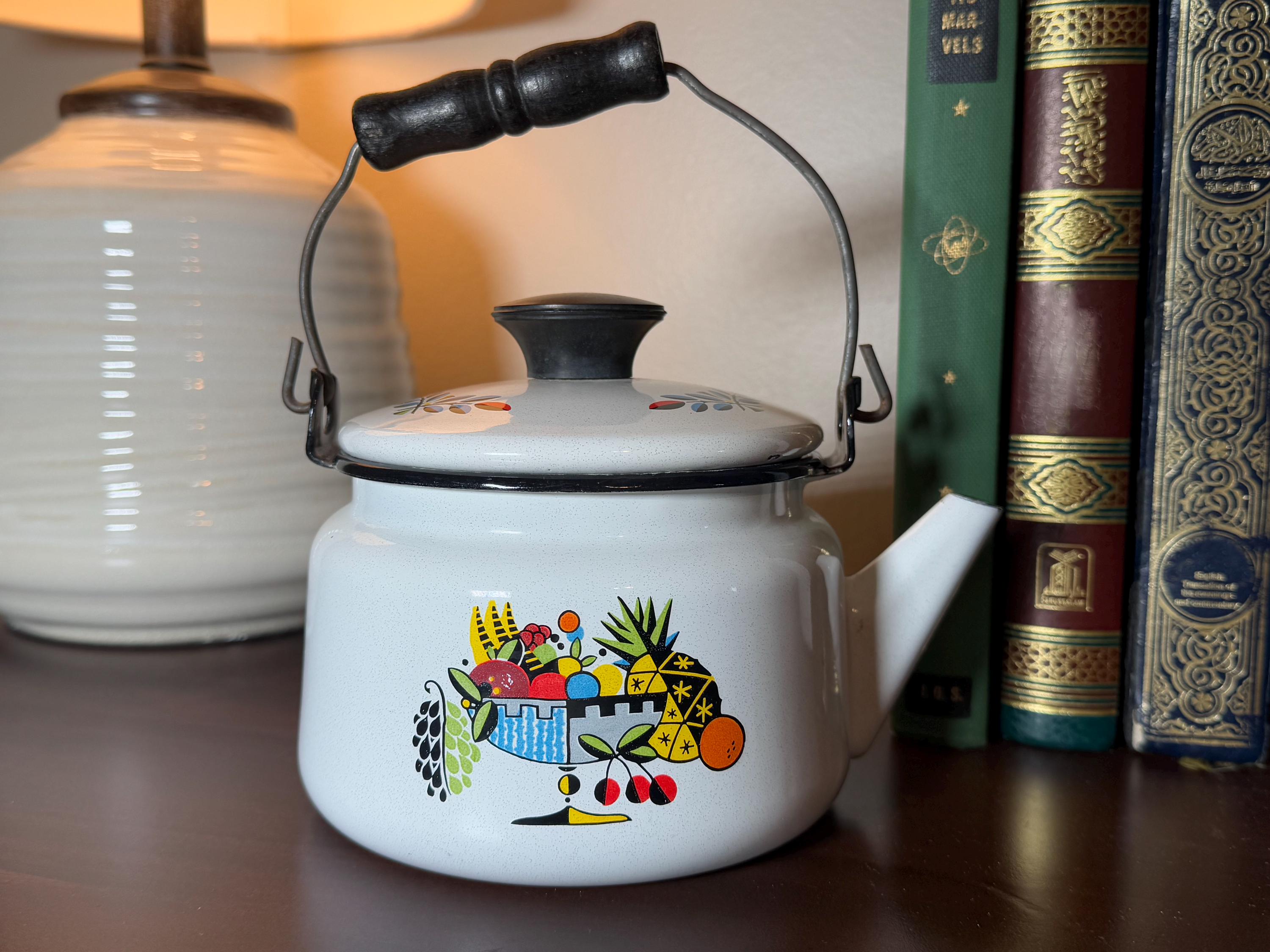Vintage 1960s Georges Briard Small Enamelware Teapot Tea Kettle — Rare  MCM Pattern — Great Condition!