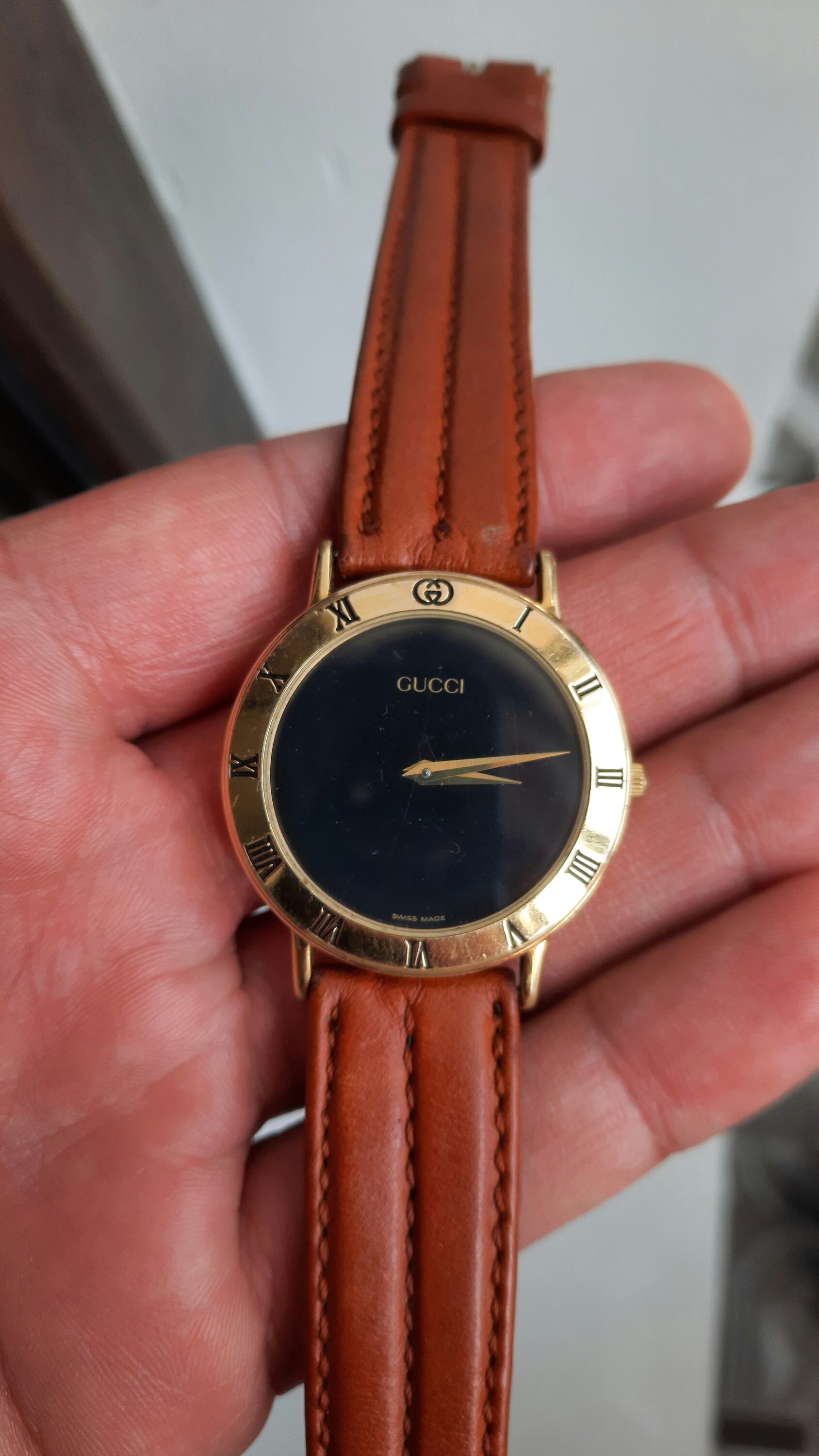 Elegant Gucci 3000.2.M Watch - Etsy