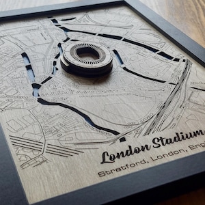 Art mural du stade de Londres | Domicile du West Ham United FC | Multicouche 3D | Bois acrylique gravé au laser effet eau