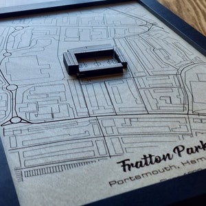 Fratton Park kunst aan de muur | Thuisbasis van Portsmouth FC | 3D Meerlaags | Lasergegraveerd hout