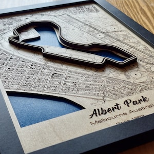 Art mural Albert Park | Grand Prix d'Australie de F1 | Bois gravé au laser | Acrylique effet eau