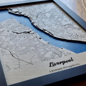 Art mural carte de la ville de Liverpool | Multicouche 3D | Bois acrylique gravé au laser effet eau