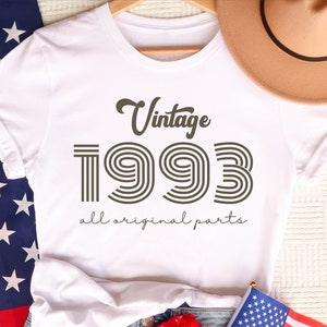 Vintage 1993 Shirt, 1993 Birthday Shirt, 29th Birthday Shirt, 29th Birthday Gift, Retro 1993 Shirt, Custom Birthday Gift, Born in 1993 Shirt