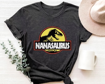 Funny Nana T-Shirt, Nana Saurus Shirt, Nanasaurus Tshirt, Funny Nana Sweatshirt, Nana Dinosaur Tee, Dinosaur Nana Shirt, Grandma Funny Shirt
